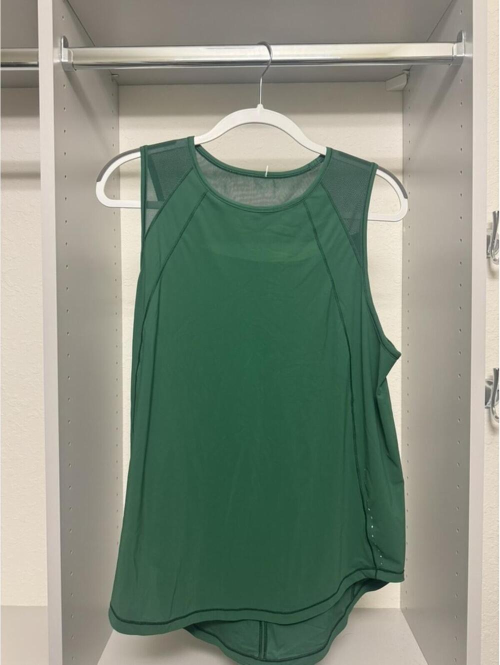 Lululemon Green Sculpt Tank Size 10